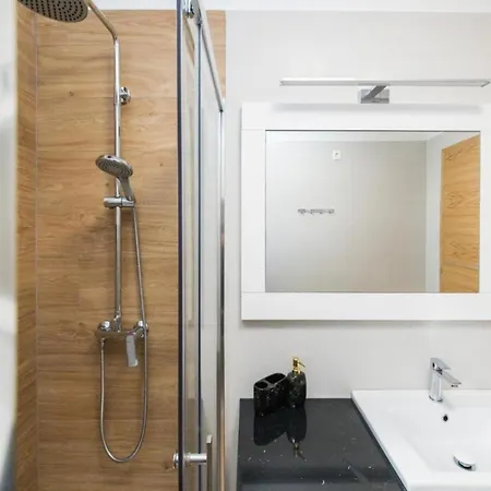 Mihael House - Three Bedroom With Jacuzzi * Zadar