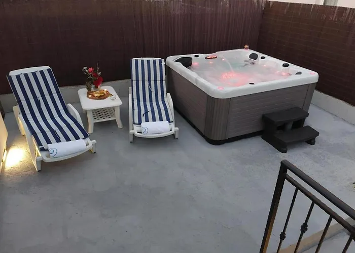 Ferienhaus Mihael House - Three Bedroom With Jacuzzi Zadar