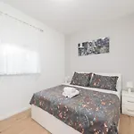 Mihael House - Three Bedroom With Jacuzzi בית נופש