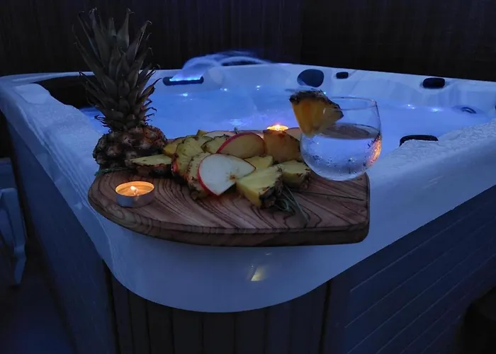 Mihael House - Three Bedroom With Jacuzzi * Zadar
